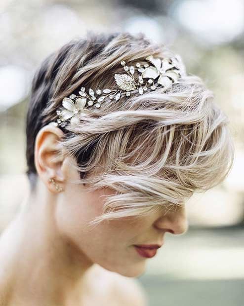 Acconciature sposa capelli corti e lisci