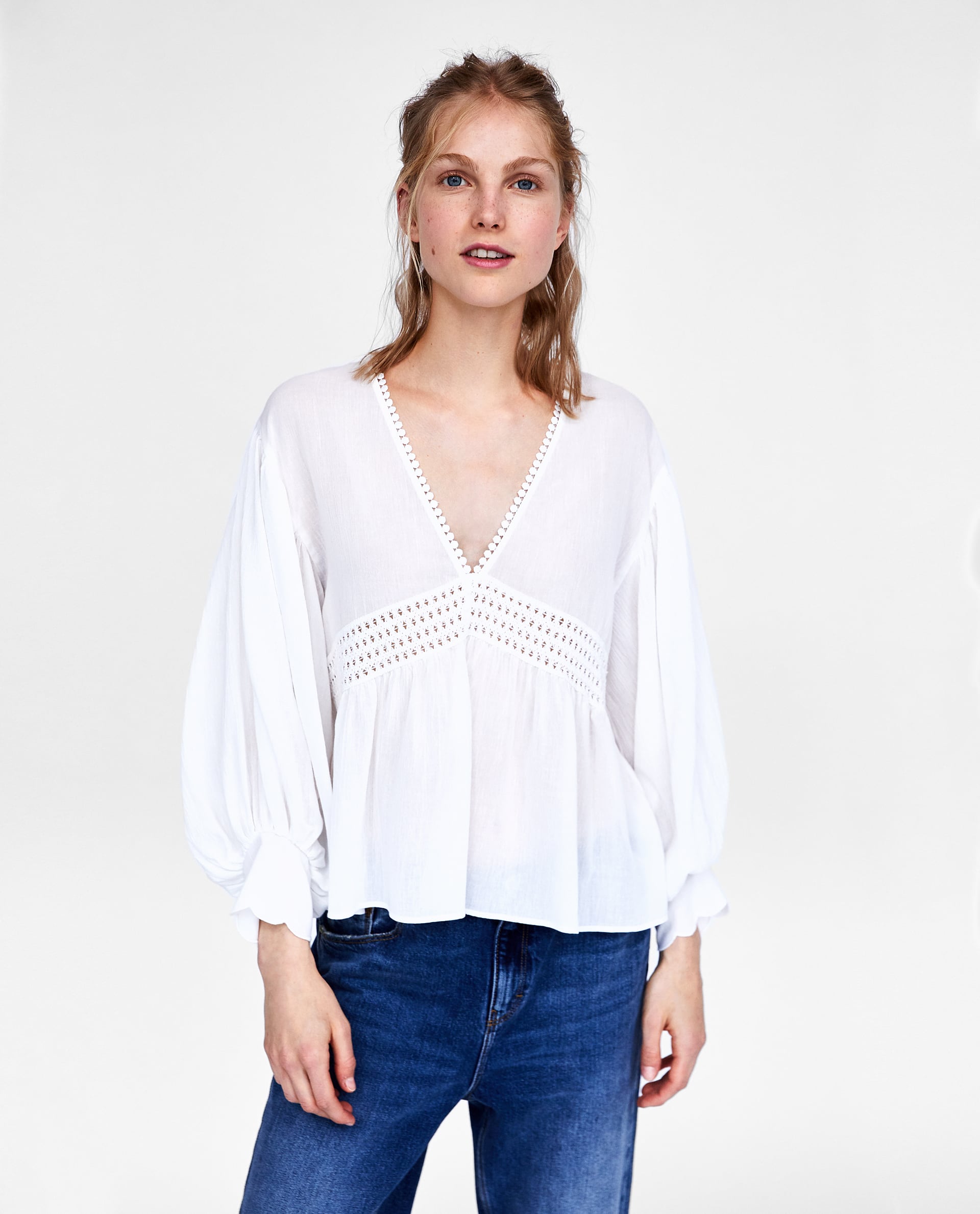 Camicetta con ricami in pizzo Zara da 29,95 EUR a 19,99 EUR