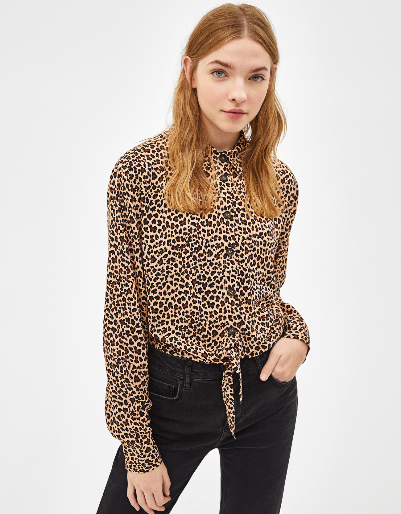 Camicia animalier con nodo a 7,99 euro