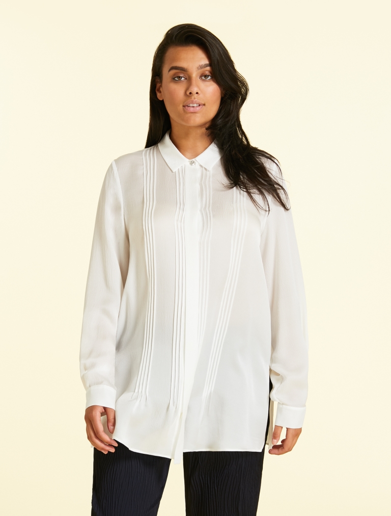 Camicia in seta bianca Marina Rinaldi a 390 euro
