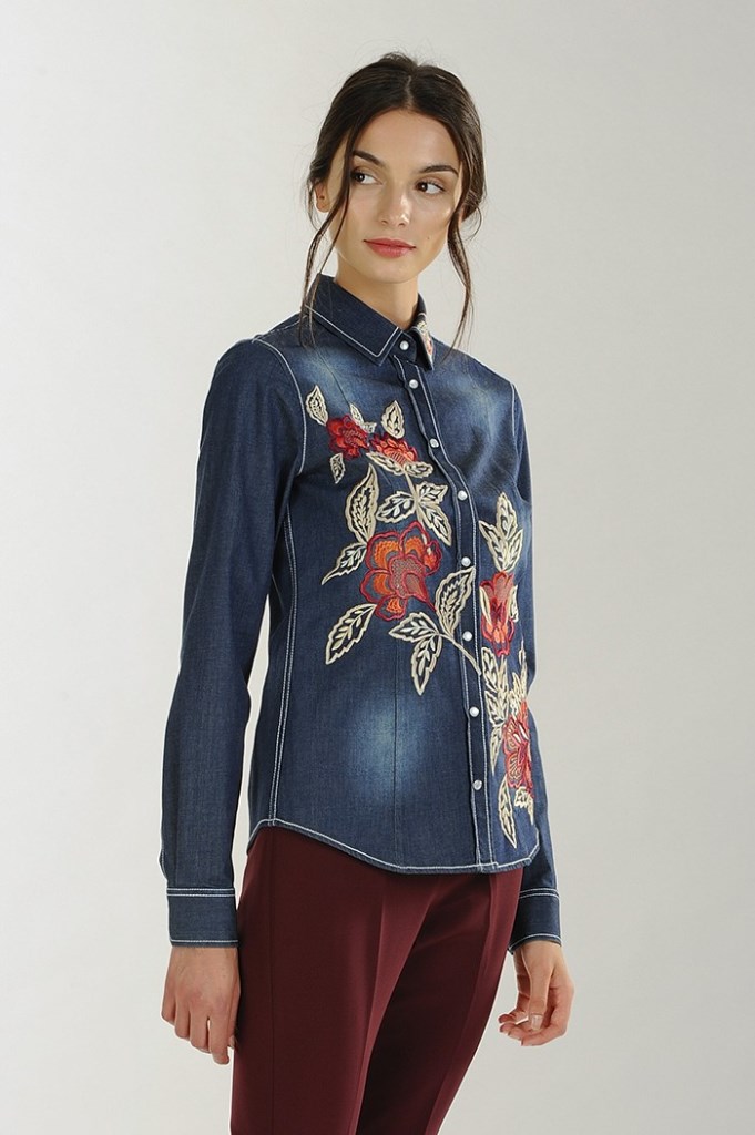 Camicia jeans con fiori Nara