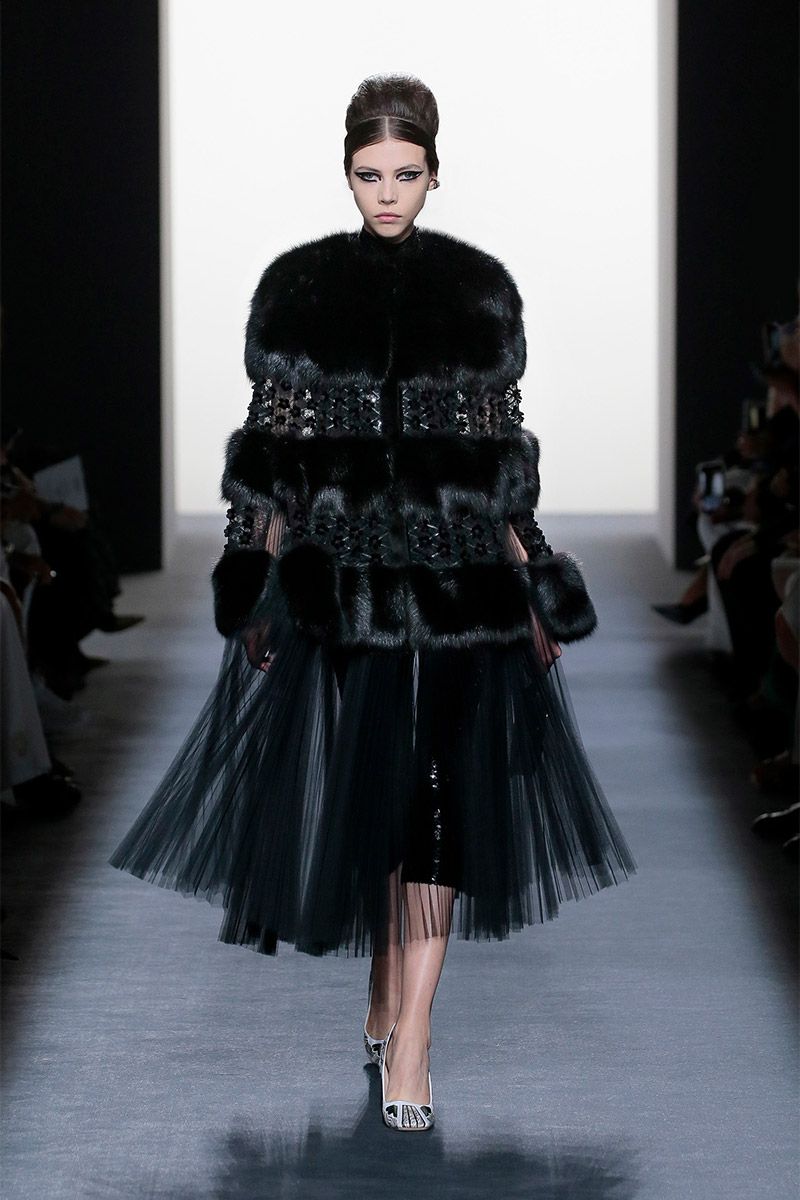 Cappotto con pelliccia Fendi Couture cappotti eleganti inverno 2019