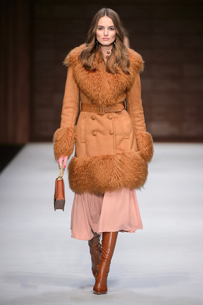Cappotto con pelliccia ecologica Elisabetta Franchi