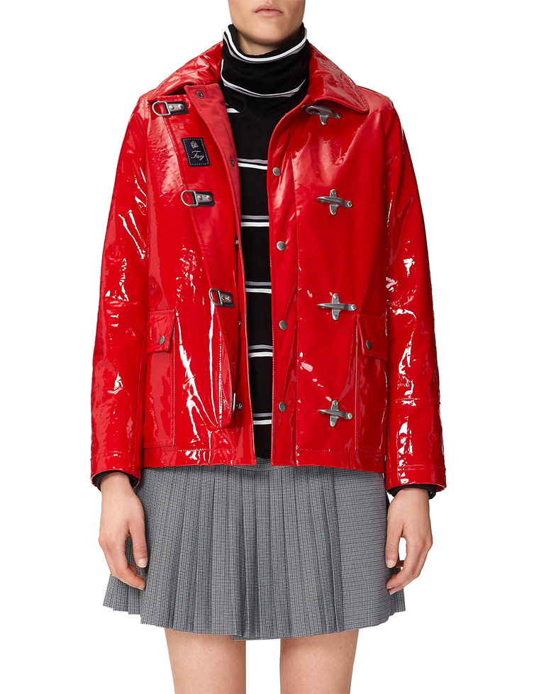 Cappotto effetto vinile Fay a 998 euro autunno inverno 2018 2019