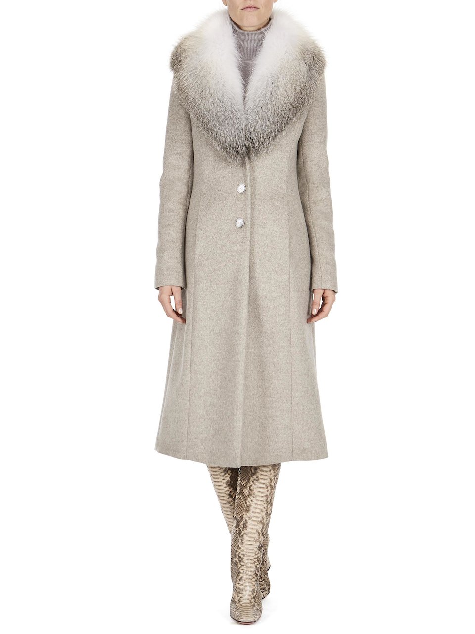 Cappotto elegante con pelliccia Blumarine a 3078 euro