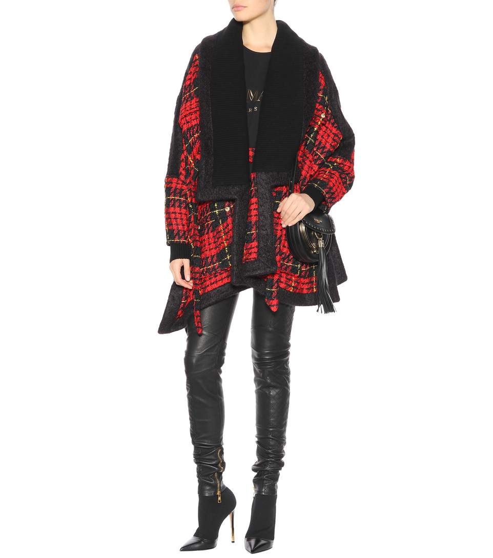 Cappotto scozzese a quadri Balmain tendenze inverno 2018