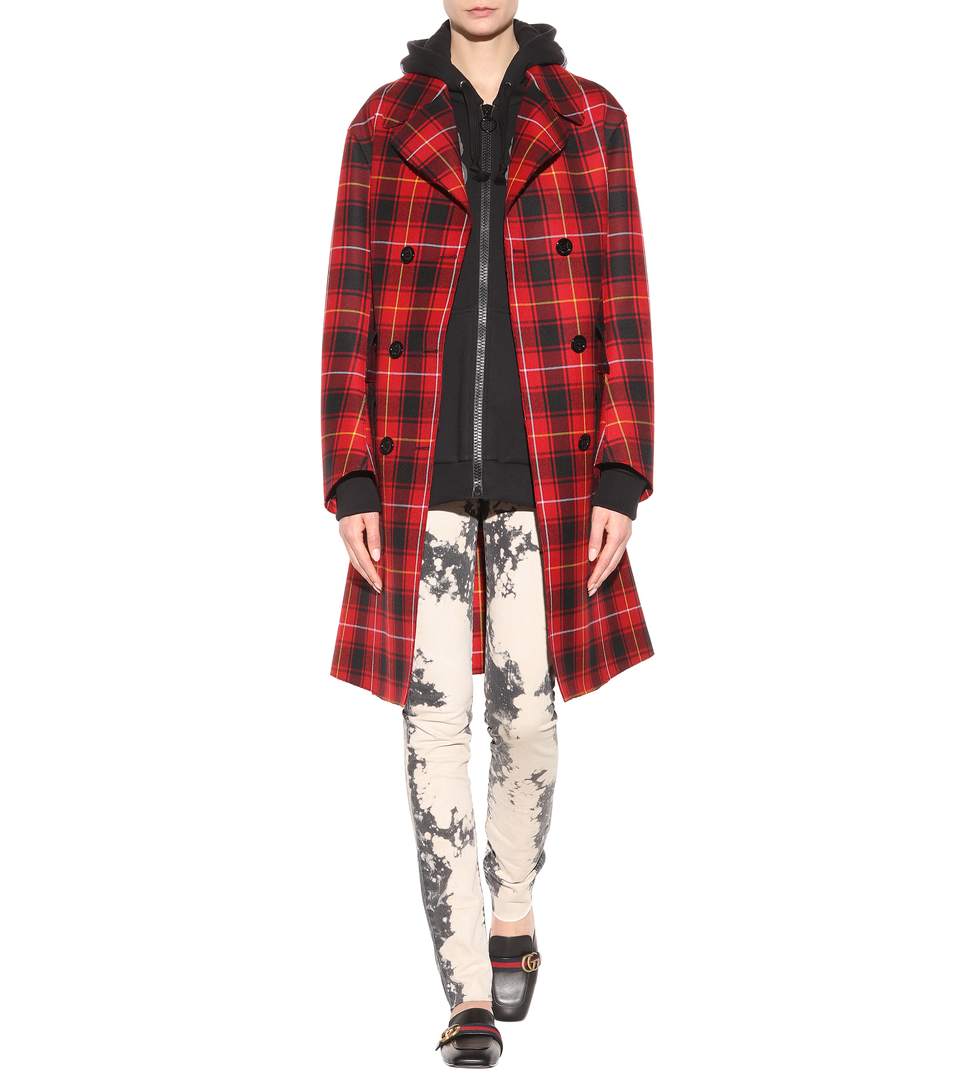 Cappotto scozzese a quadri Gucci tendenze inverno 2018