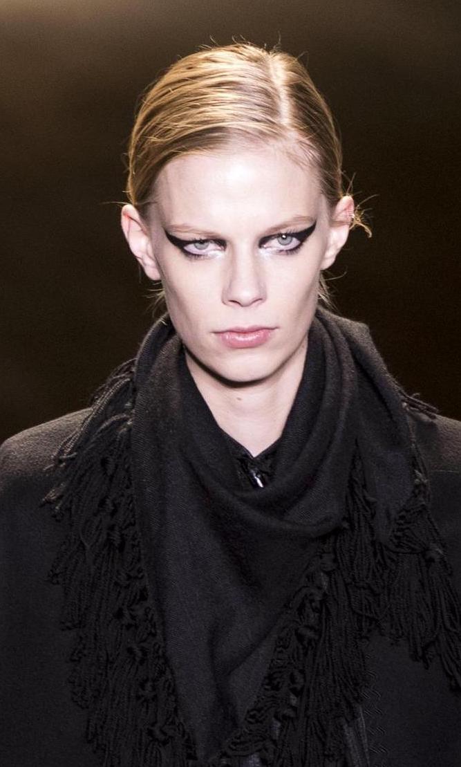 Yves Saint Laurent   Runway   Paris Fashion Week Ready to Wear F/W 2018/2019