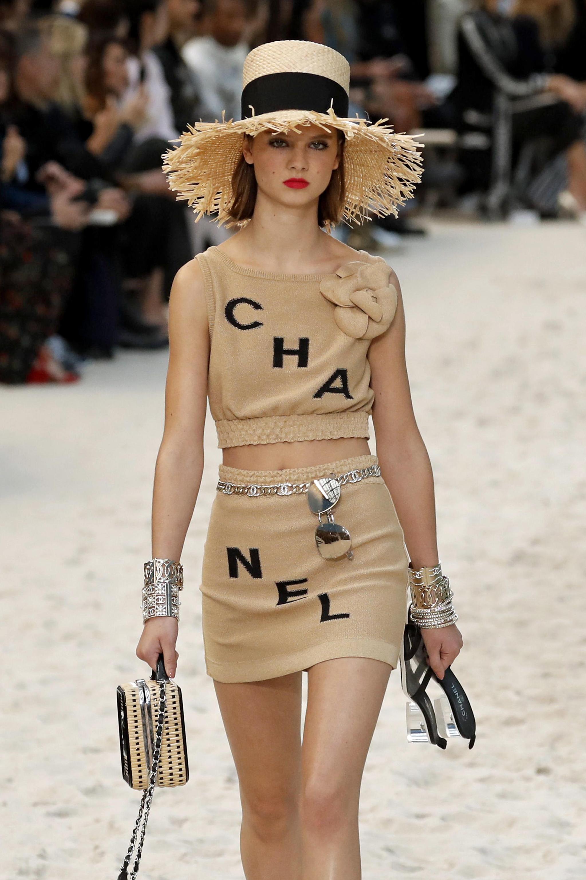 Chanel Runway Paris Fashion Week S/S 2019