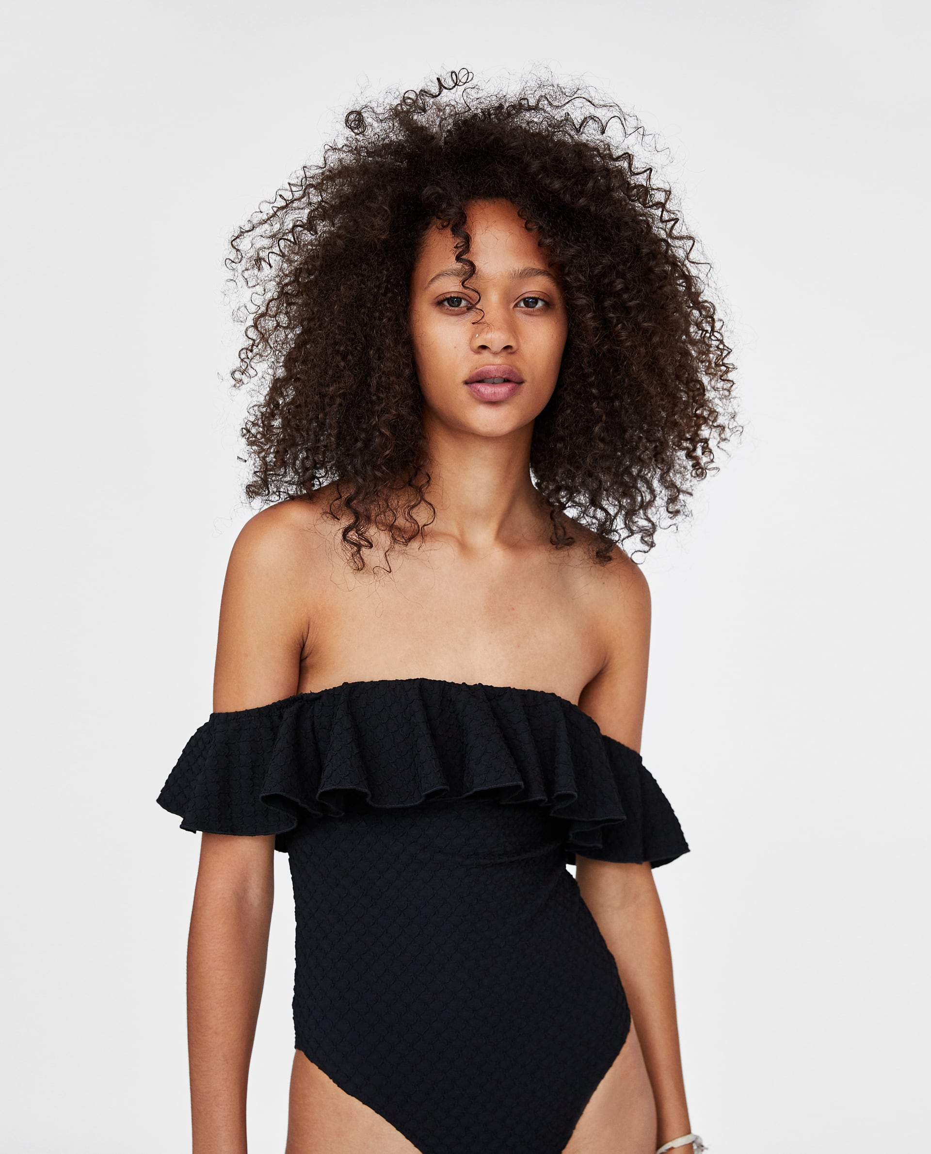 Costume intero a fascia Zara con volants