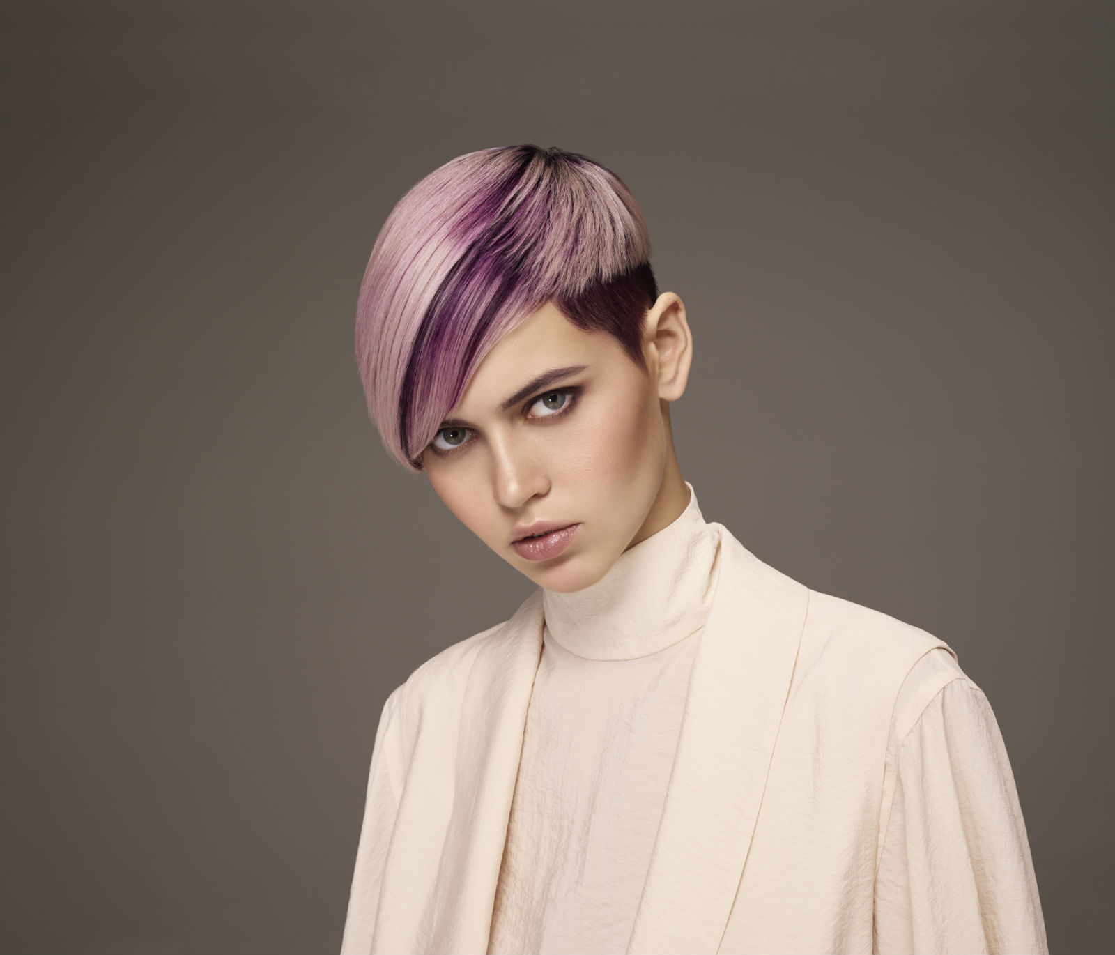 FLUIDITY BY ITALIAN STYLE FRAMESI corto rosa