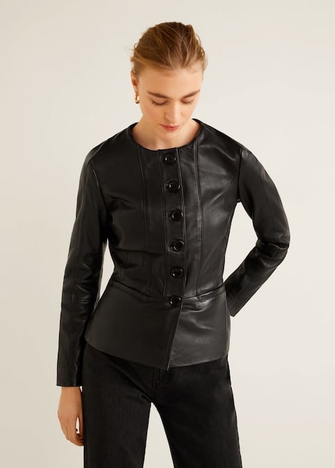 Giacca di pelle Mango con bottoni a 119,99 euro