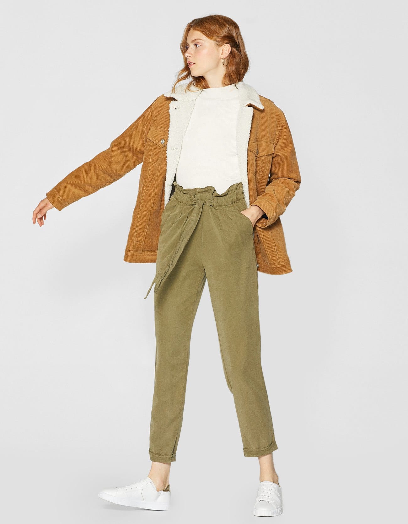 Giubbotto imbottito effetto velluto Stradivarius a 39,99 euro