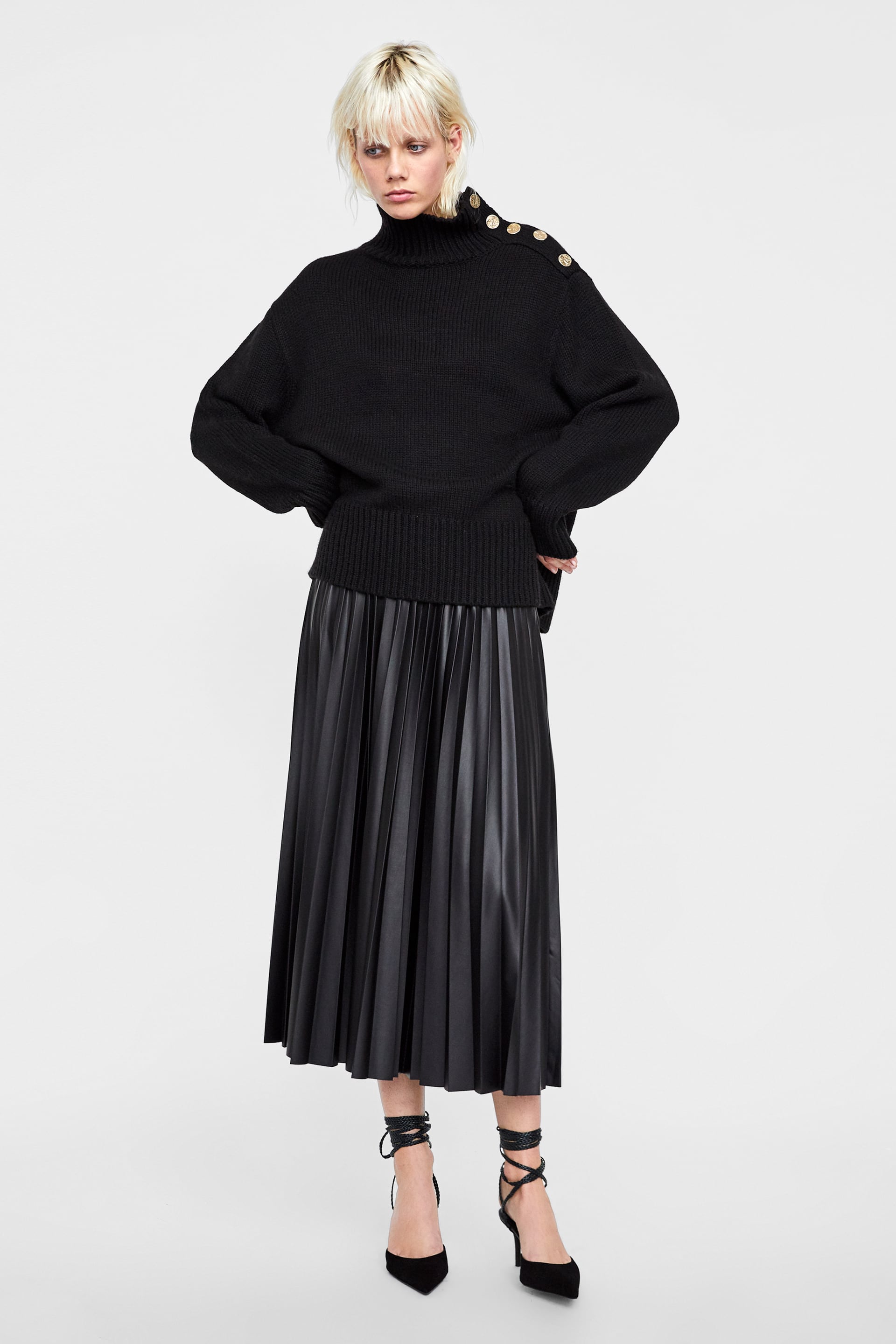 Gonna di pelle plissettata Zara tendenza autunno inverno 2018 2019