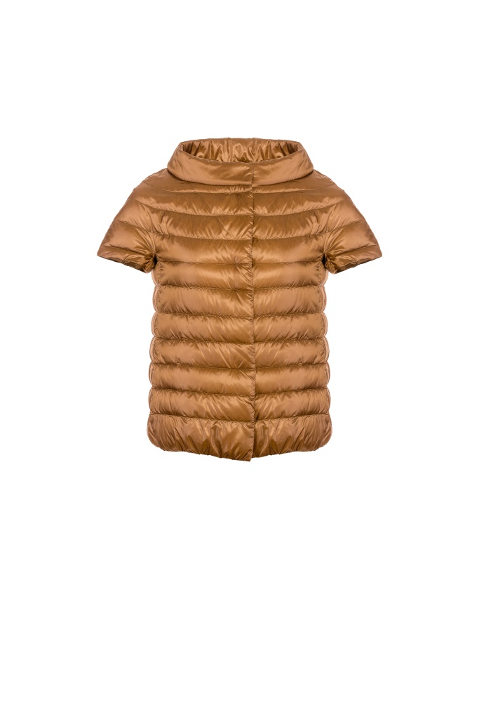 Herno piumini e cappotti AutunnoInverno 2018 2019Emilia