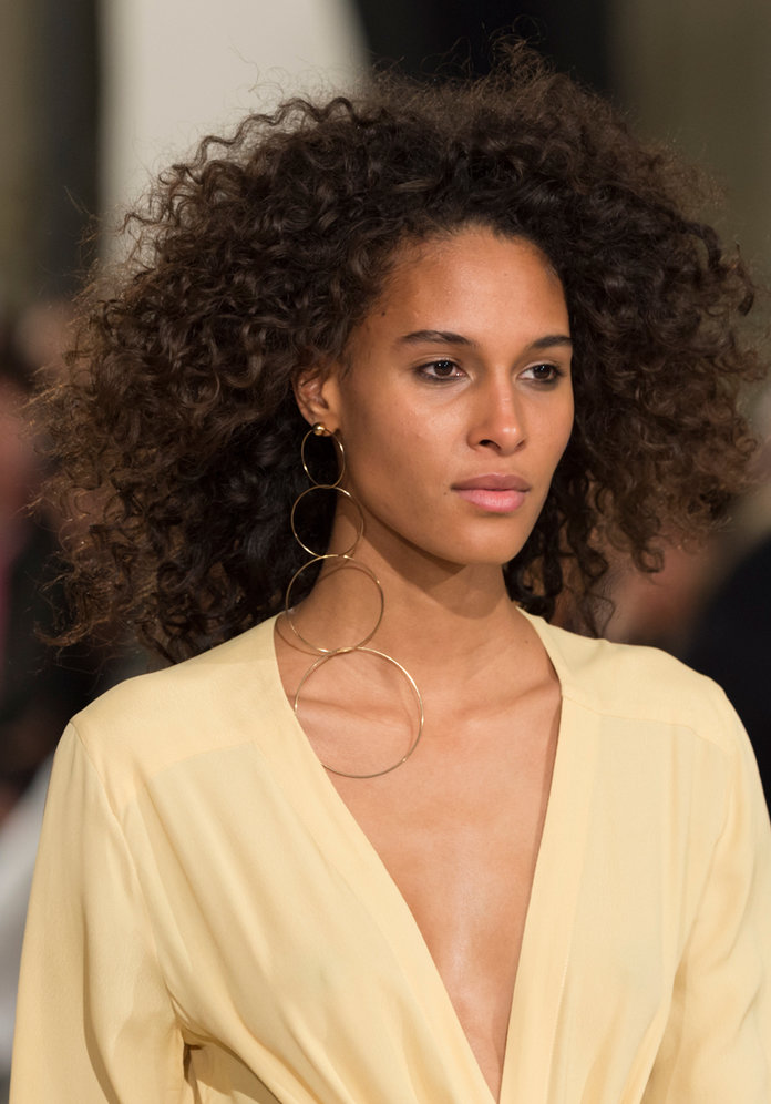 I ricci ribelli di Jacquemus