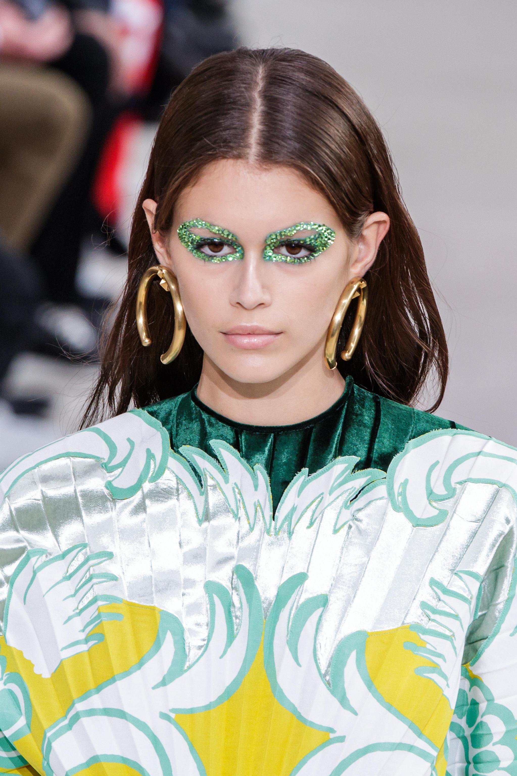 Valentino   Runway   Paris Fashion Week S/S 2019