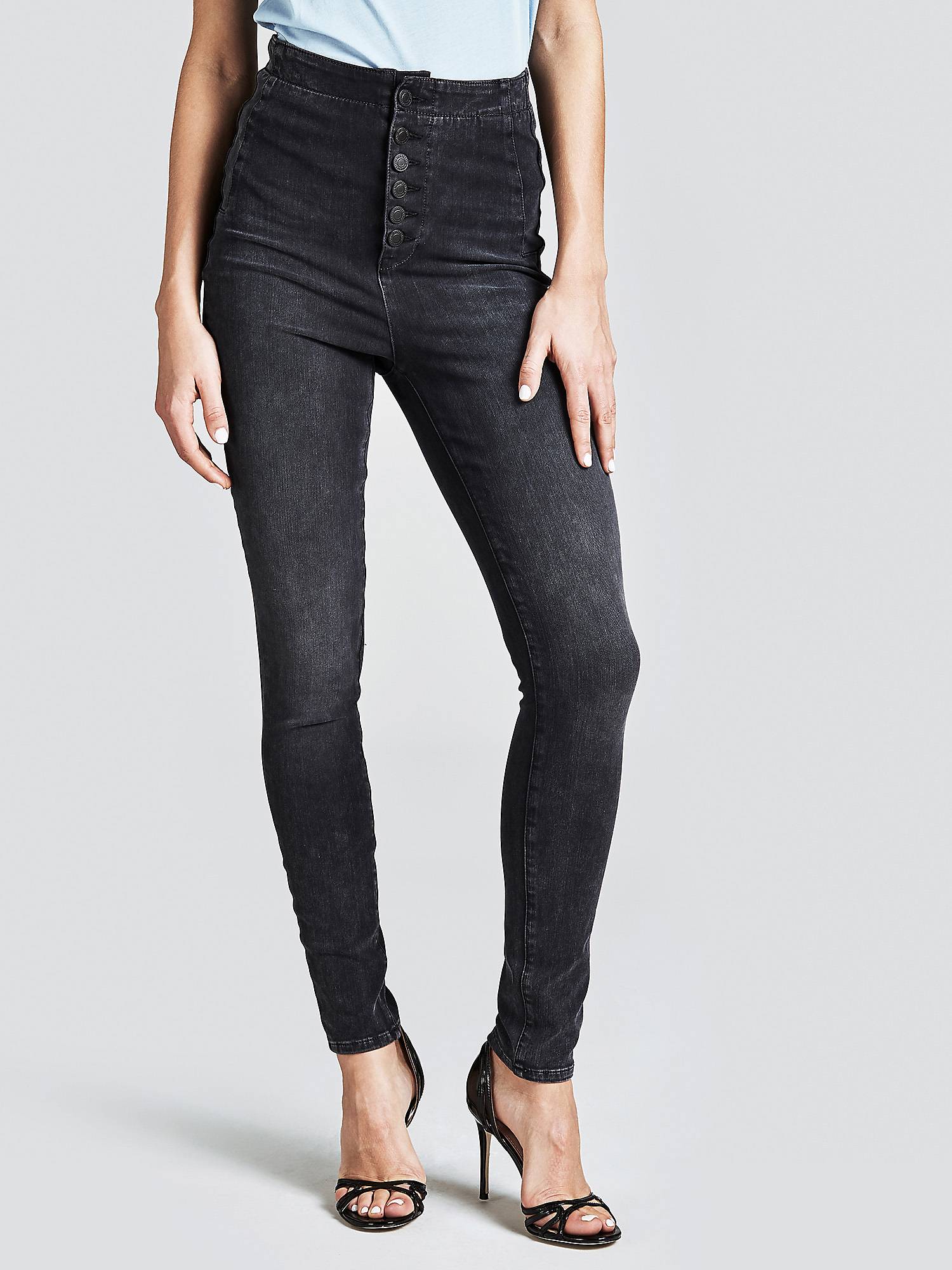 Jeans a vita alta Guess con bottoni a 119,90 euro