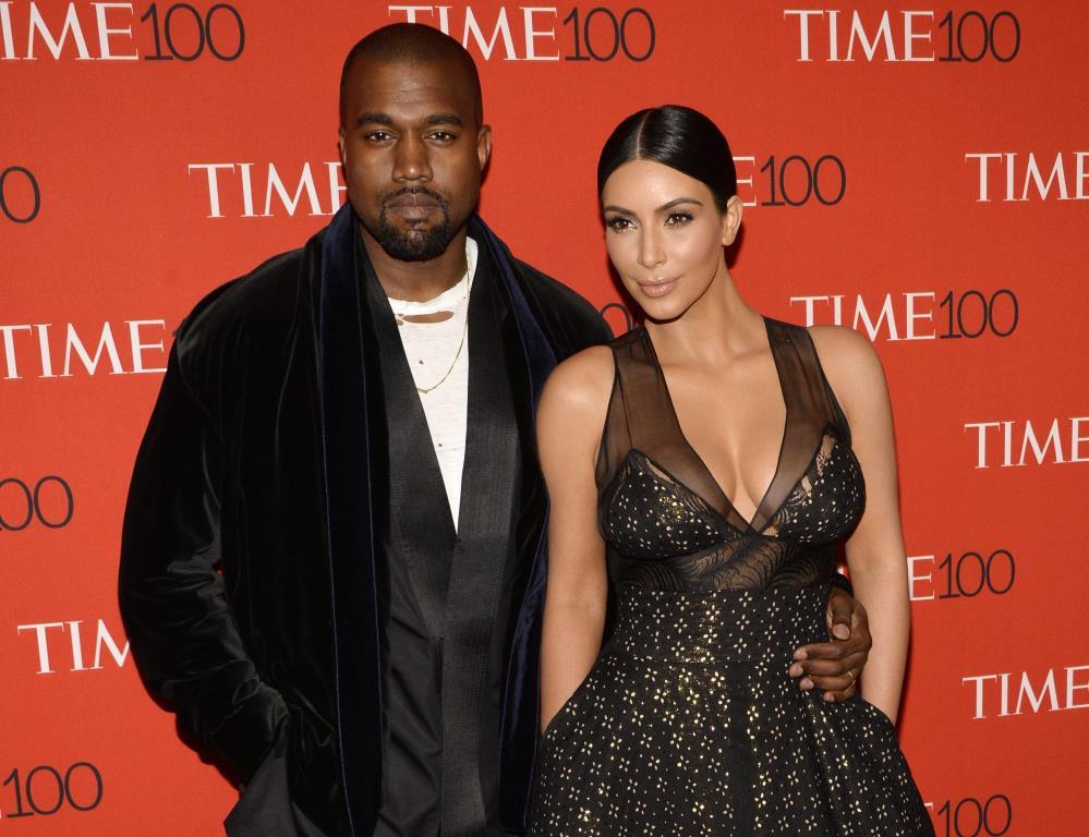 Kim Kardashian incinta del terzo figlio (da madre surrogata)