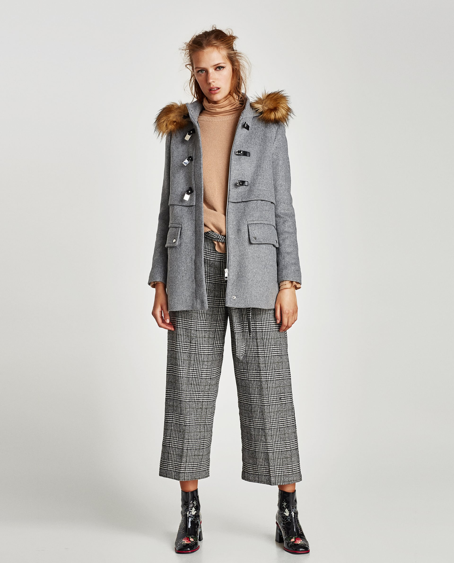 Montgomery corto con pelliccia Zara