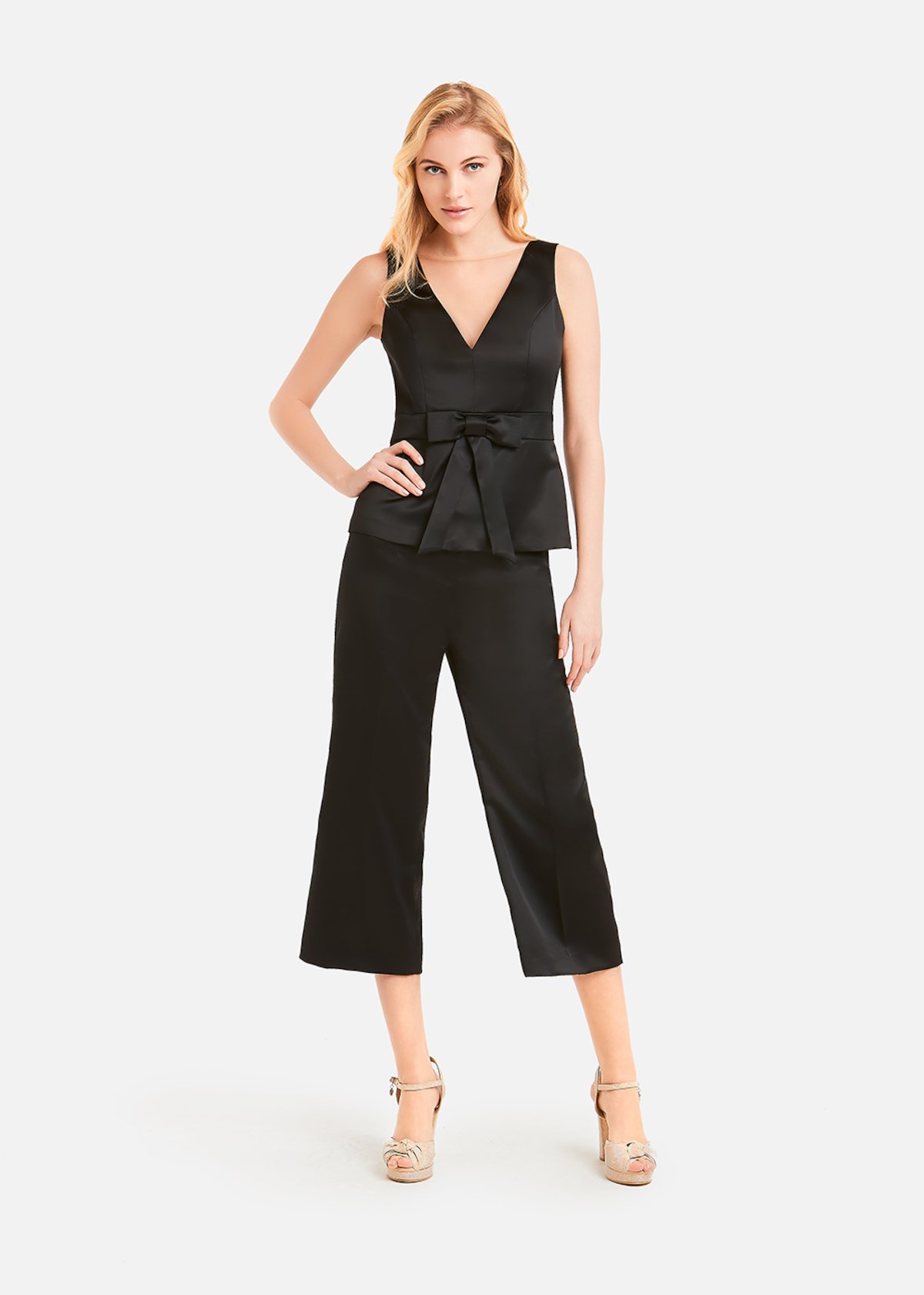 Pantaloni culotte neri Camomilla