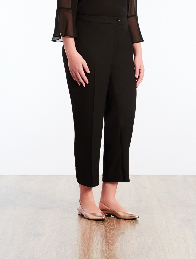 Pantaloni neri in crepe satin Persona a 99 euro
