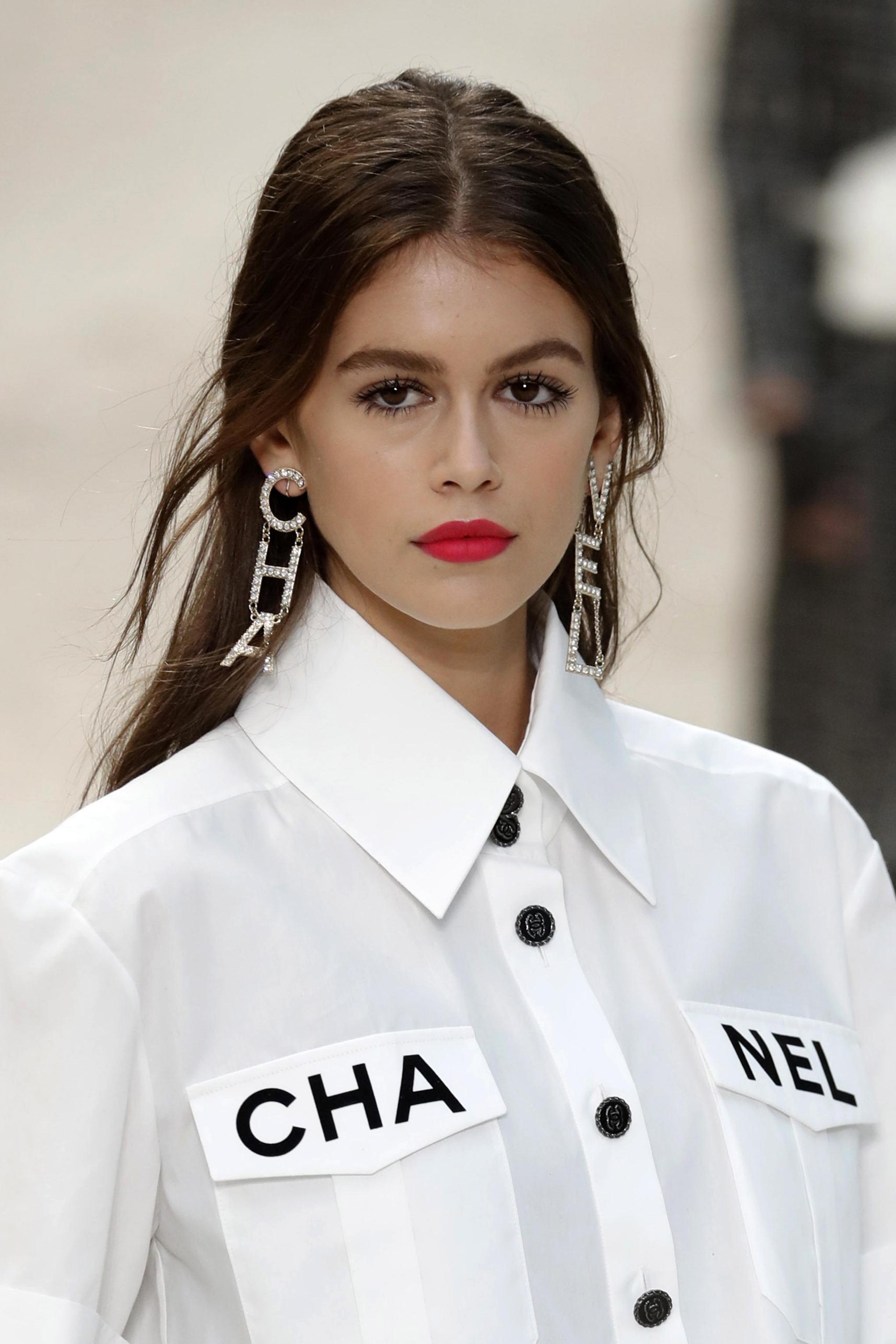 Chanel   Runway    Paris Fashion Week S/S 2019