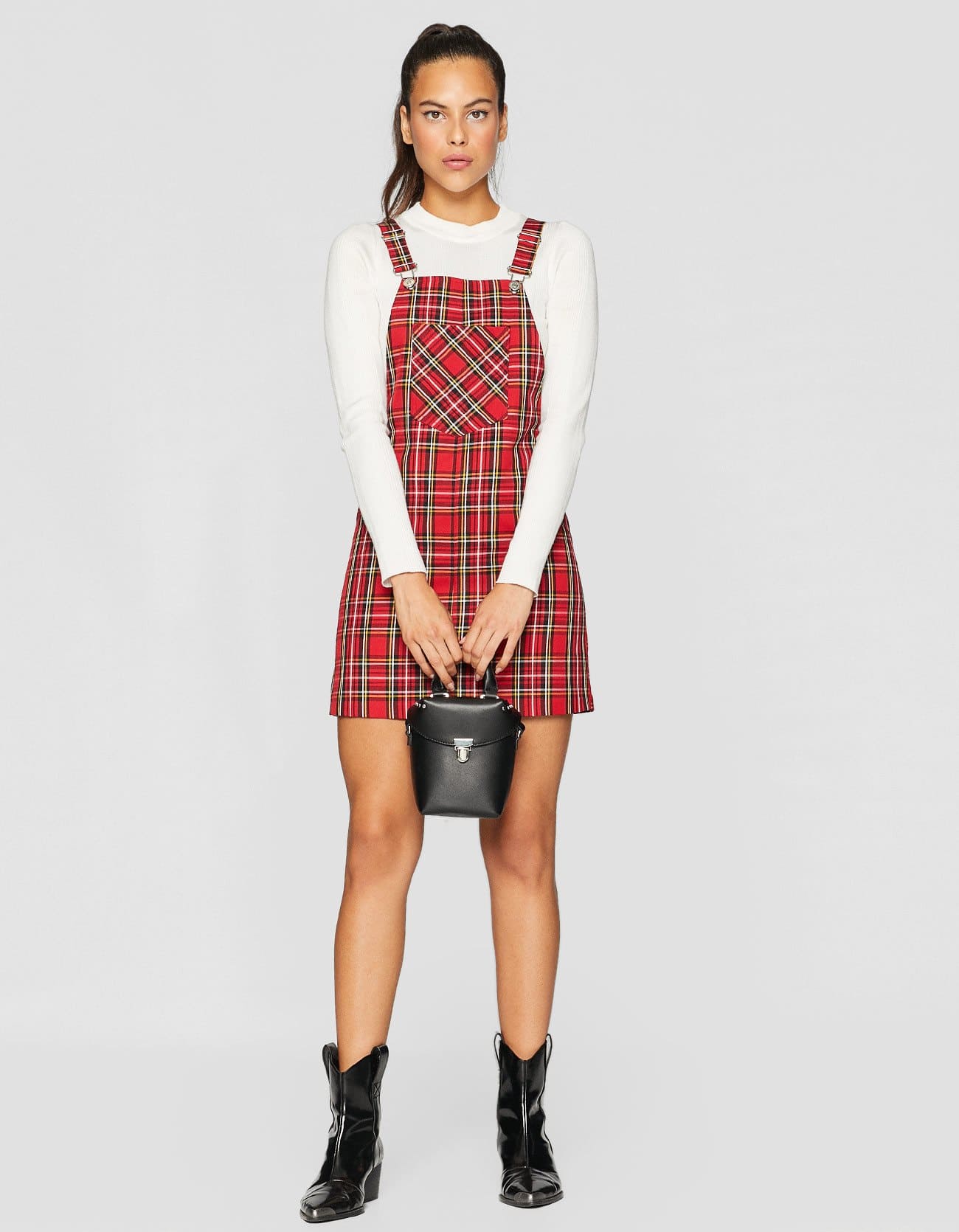 Salopette a gonna tartan Stradivarius tendenza autunno inverno 2018 2019