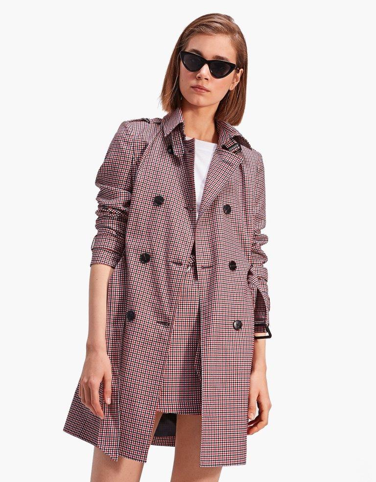 Stradivarius, collezione abbigliamento PrimaveraEstate 2018 trench