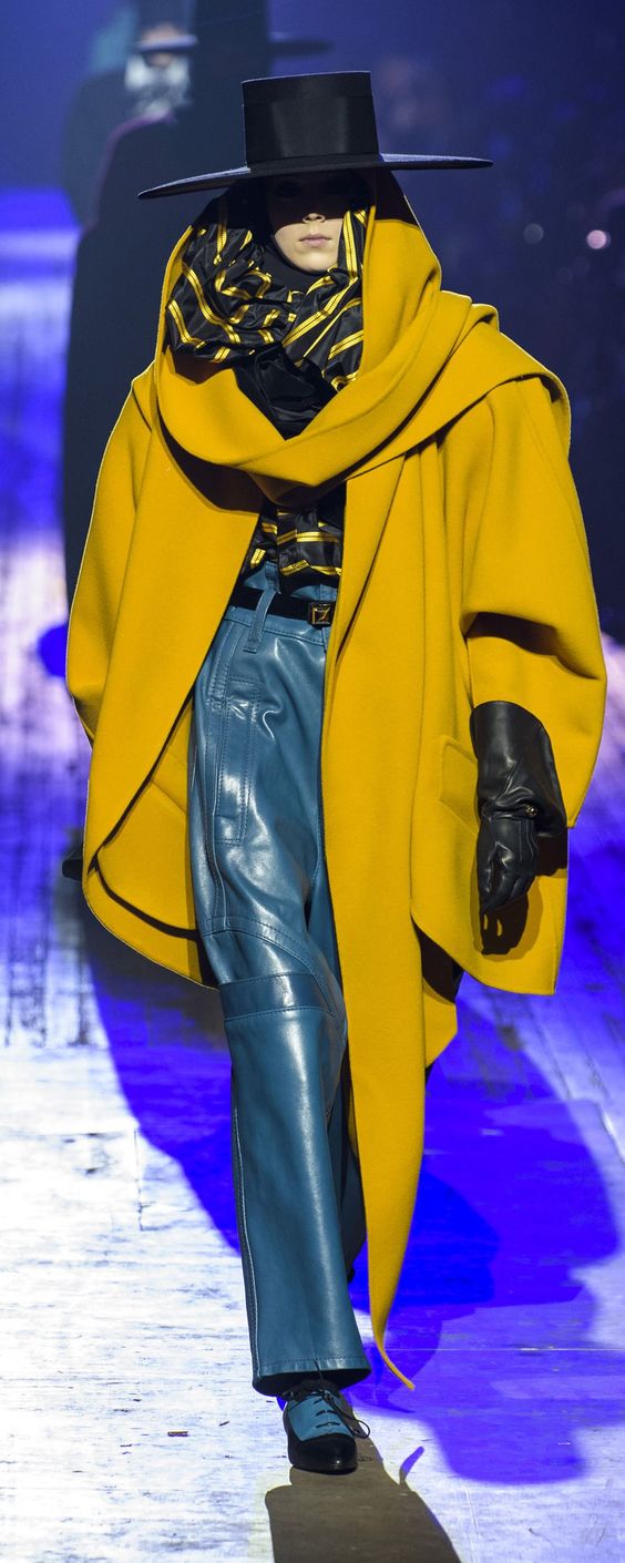 Tendenza abbigliamento in pelle autunnoinverno 2018 2019  jacobs