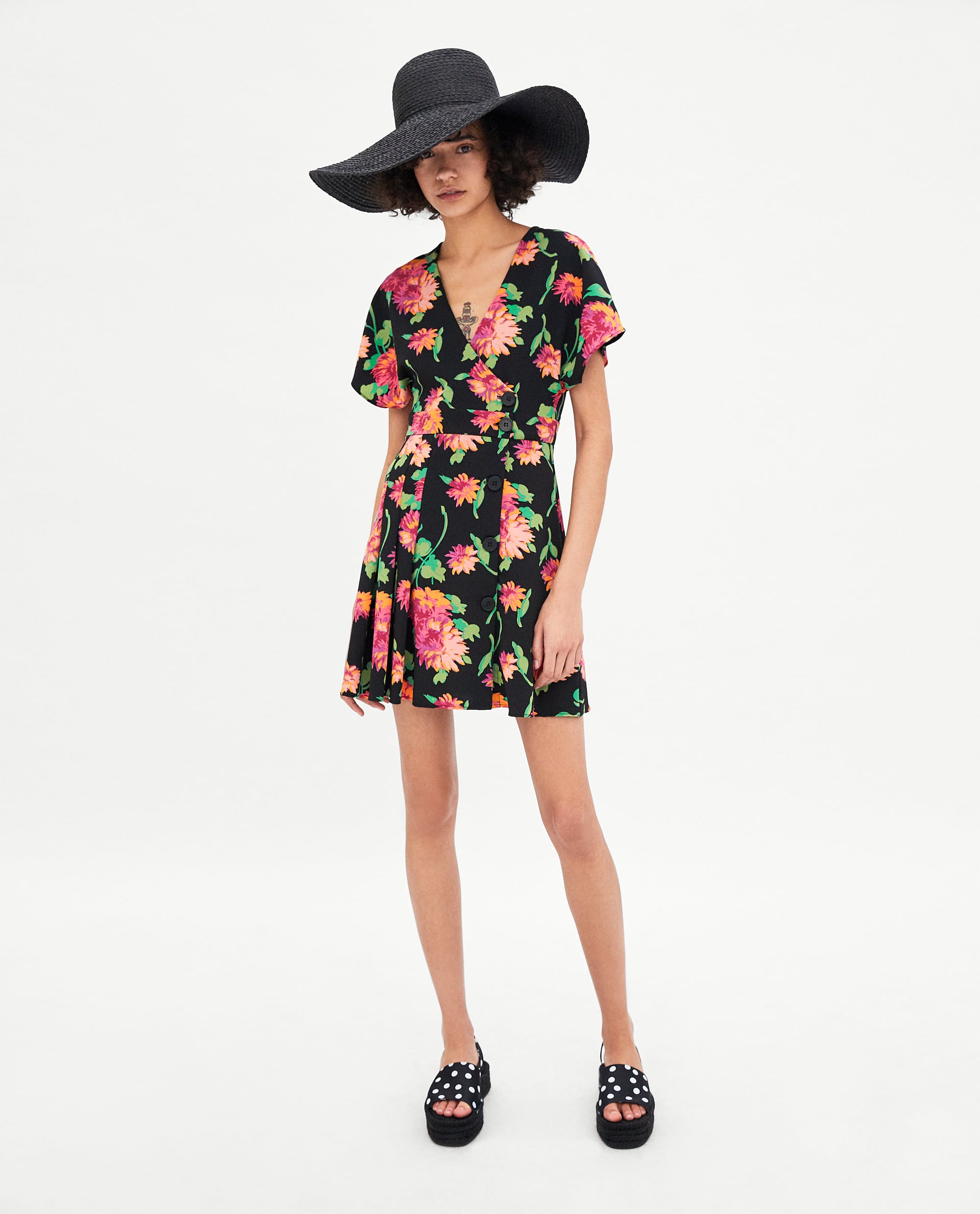 Vestito corto a fiori Zara
