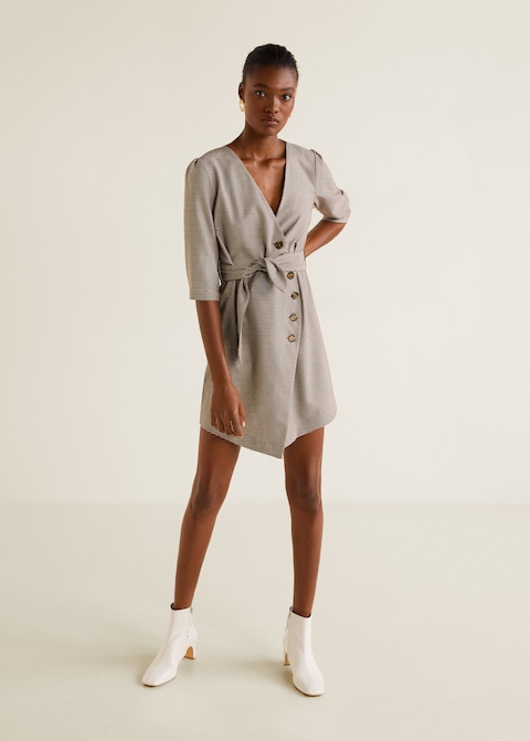 Vestito corto a portafoglio Mango a 49,99 euro