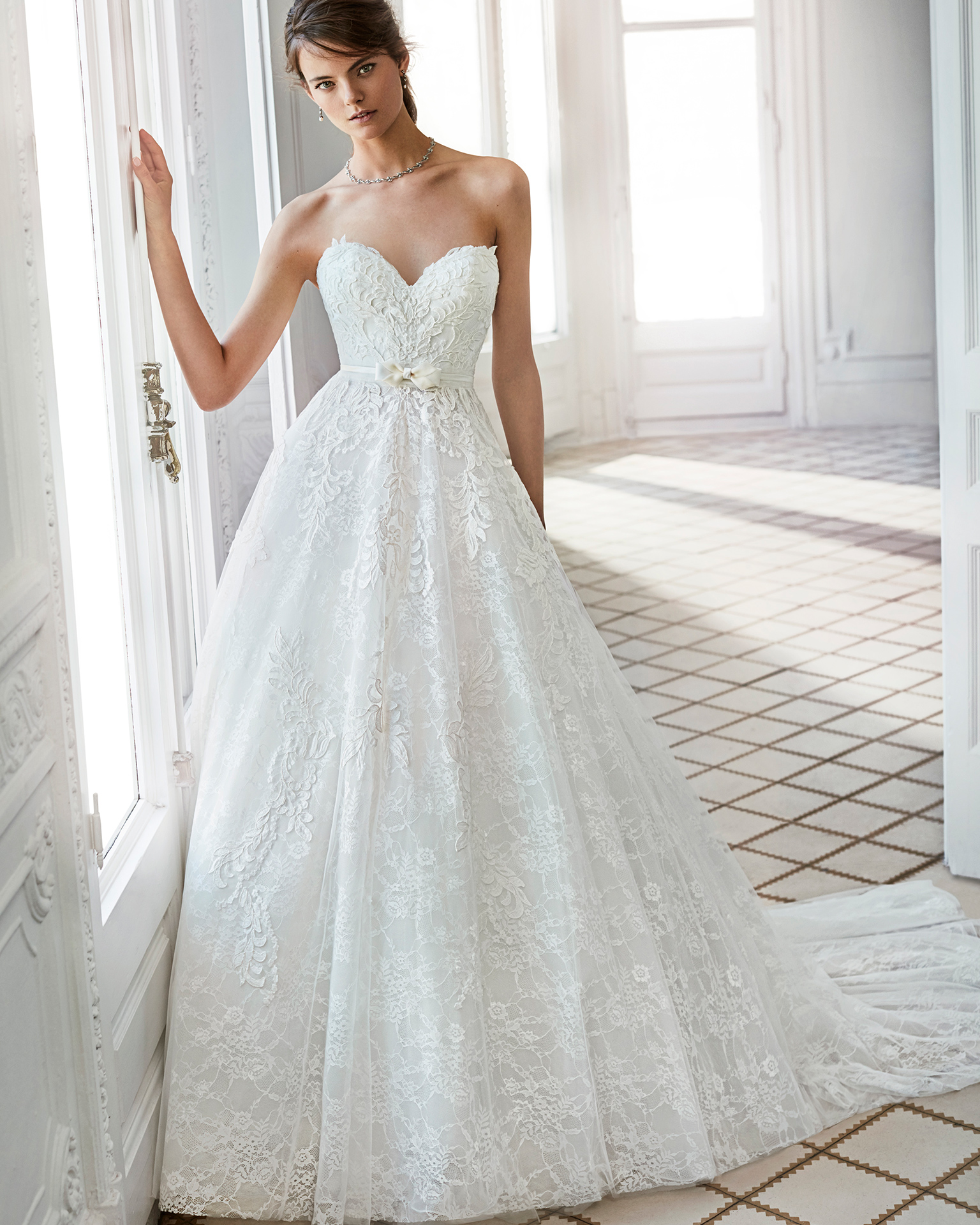 Vestito da sposa da principessa con scollo a cuore Luna Novias