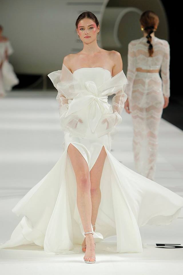 Vestito da sposa in seta asimmetrico Yolan Cris abiti da sposa corti 2019