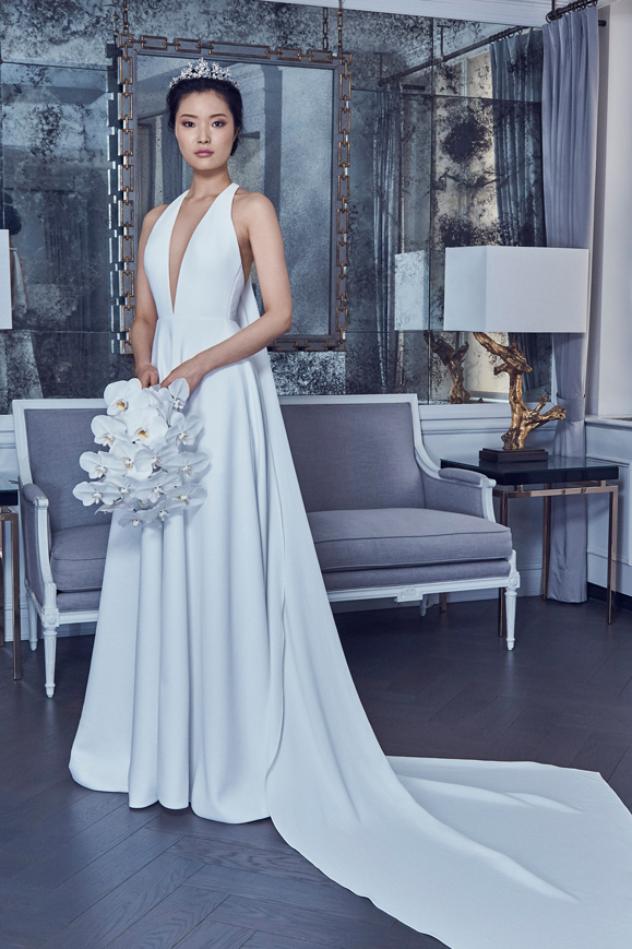 Vestito da sposa scivolato in seta Romona Keveza collezione 2019