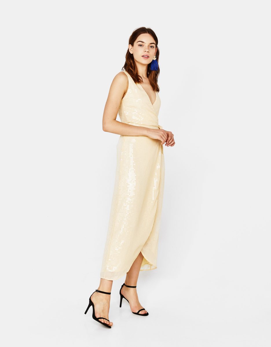 Vestito lungo con paillettes Bershka