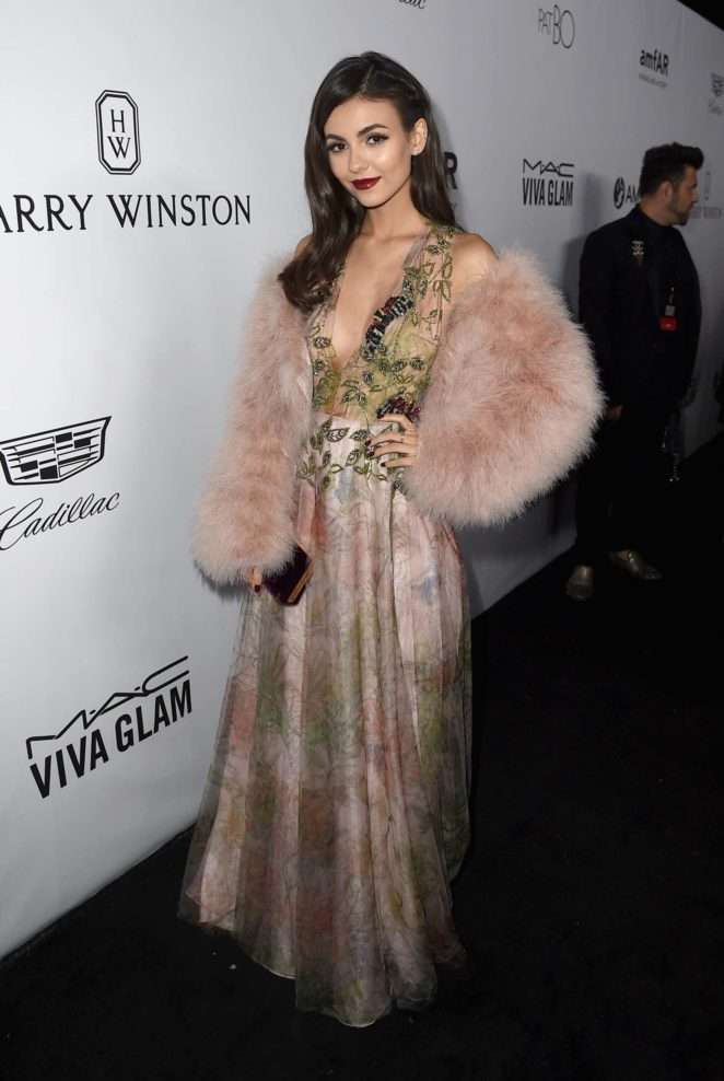 Victoria Justice in Patbo