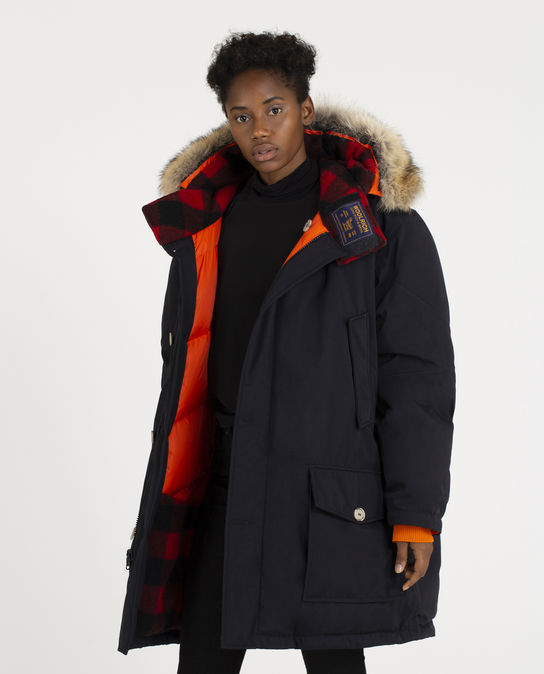 I parka Woolrich (e non solo) per un look ricercato [FOTO]