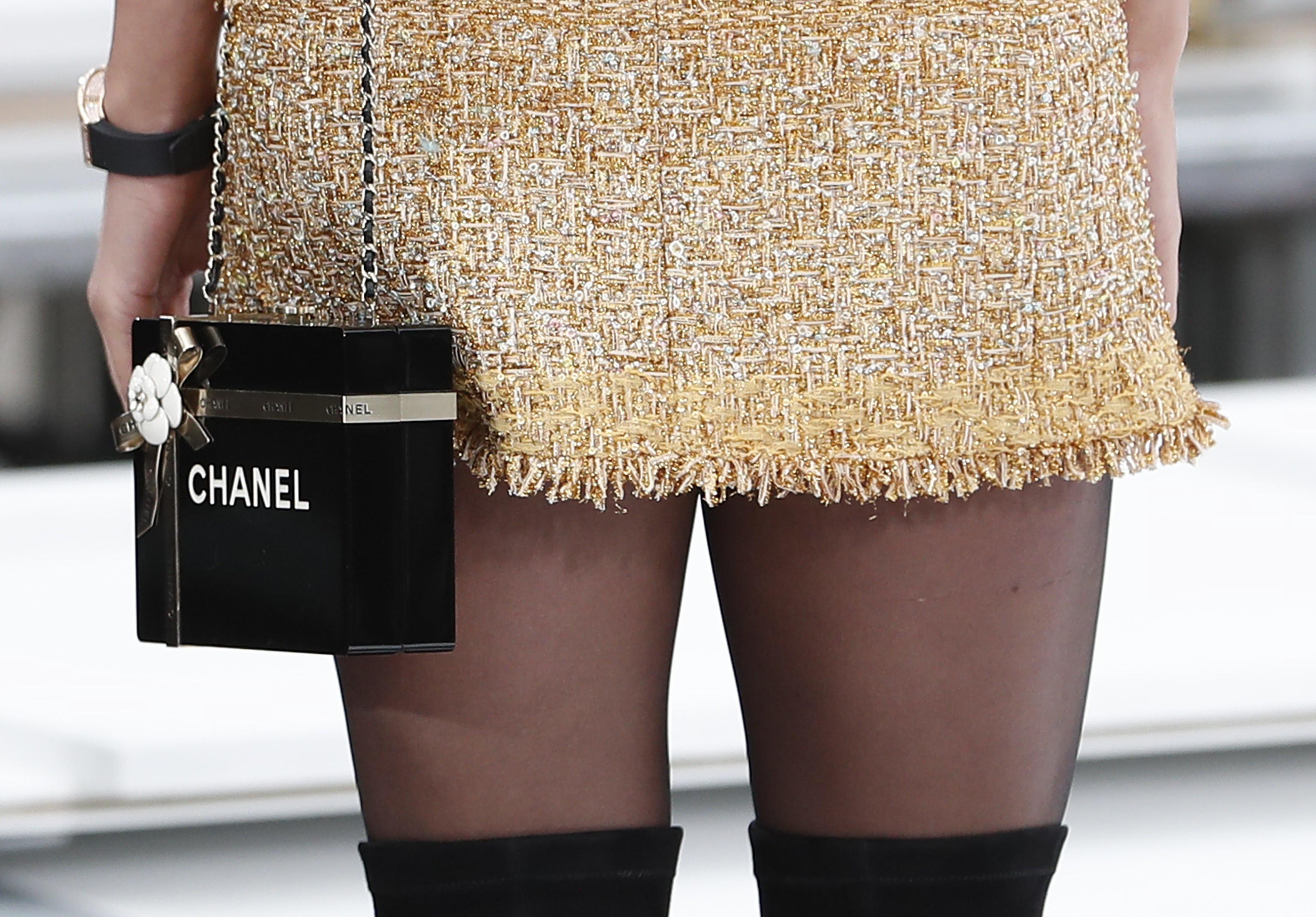 Chanel Runway Ready to wear Paris Fashion Week F/W 2017/18