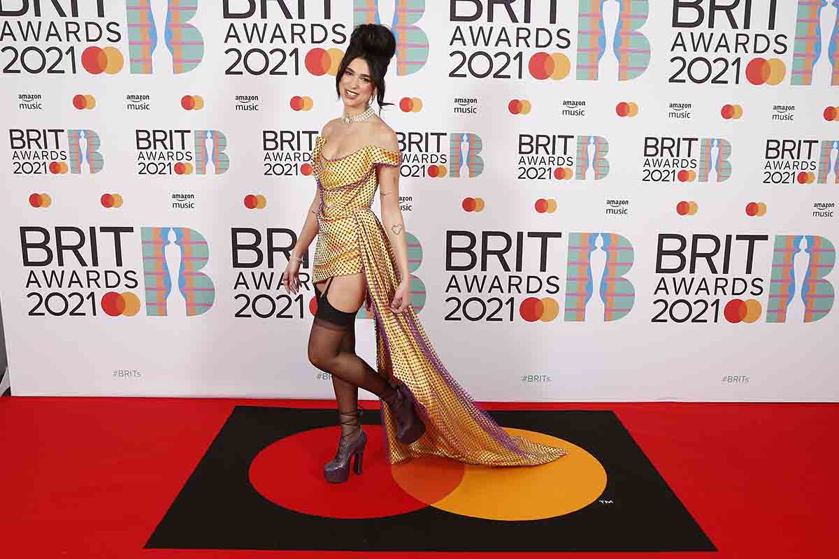 Brit Awards 2021, i 5 look migliori della serata