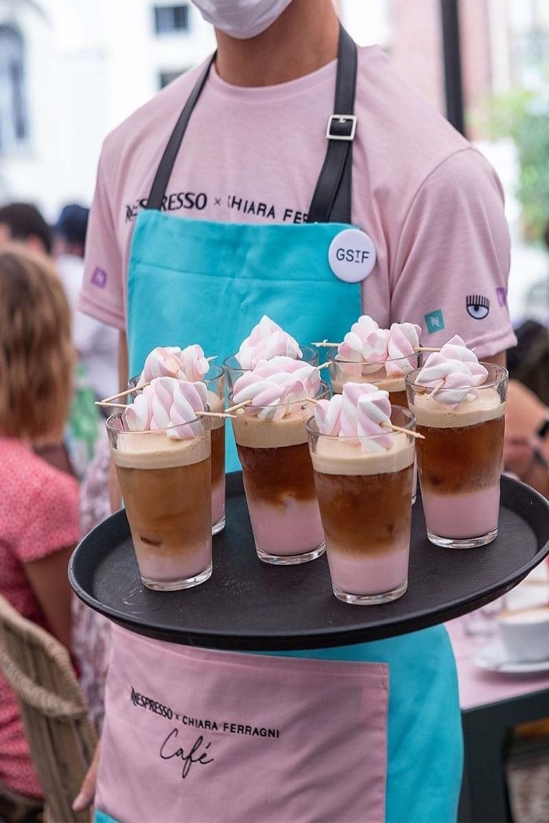 chiara ferragni nespresso barista