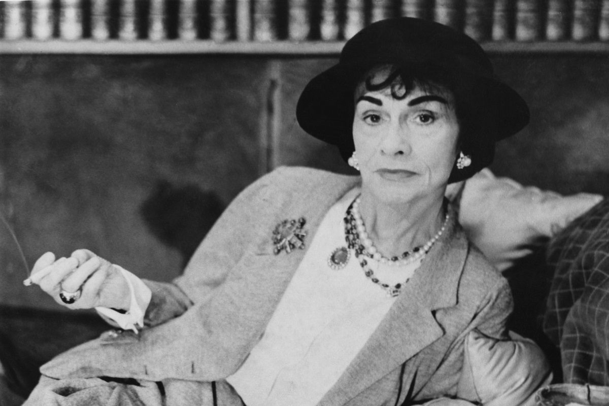 Chanel N°5, il profumo dal fascino senza tempo compie 100 anni