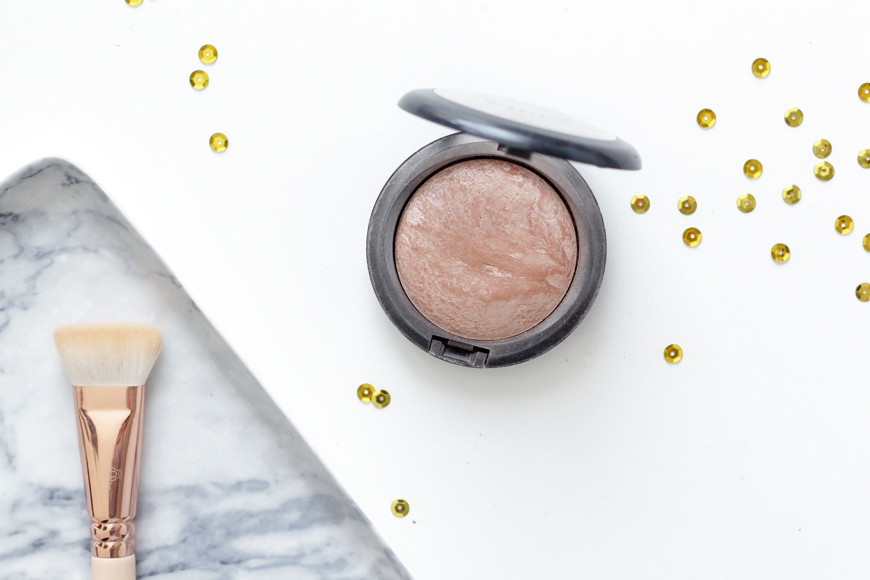 come scegliere illuminante viso migliore