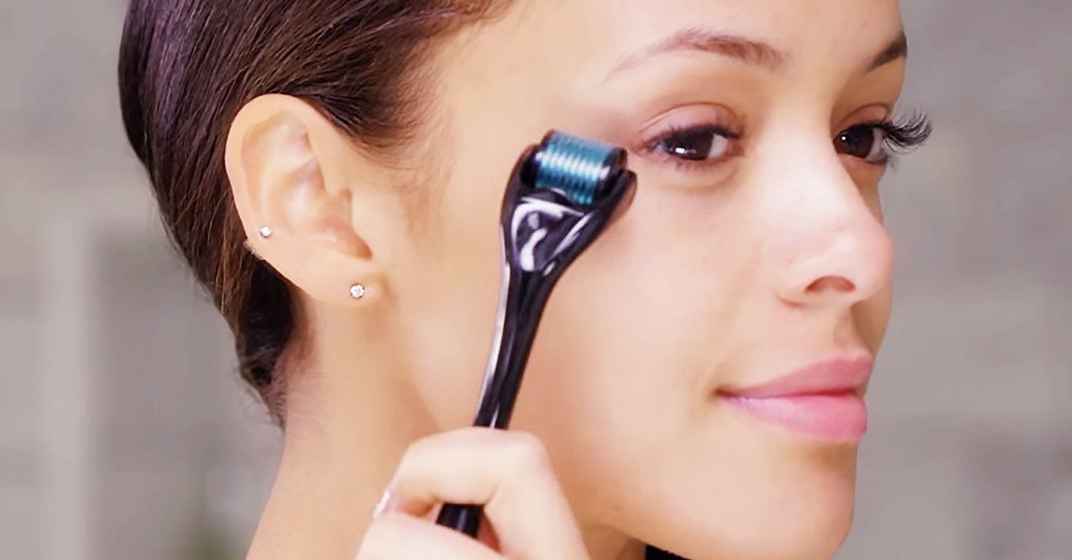 Dermaroller: cos’è e come funziona il nuovo beauty tool di tendenza
