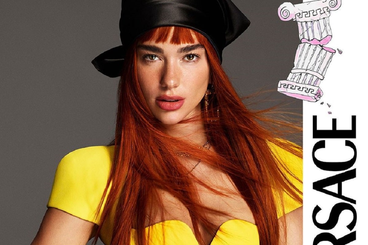 Dua Lipa protagonista della campagna di Versace