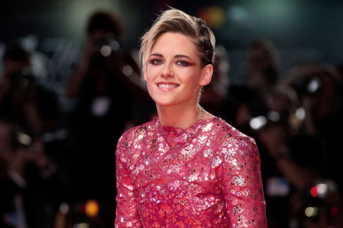 The 5 garments every woman should have, according to Kristen Stewart