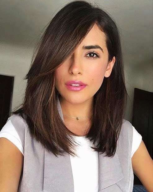 long bob ciuffo laterale capelli medi 2018