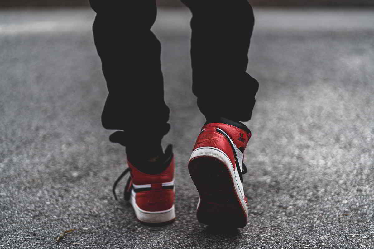 Le Michael Jordan Air Ship battute all’asta per la cifra record di 1.472.000 dollari