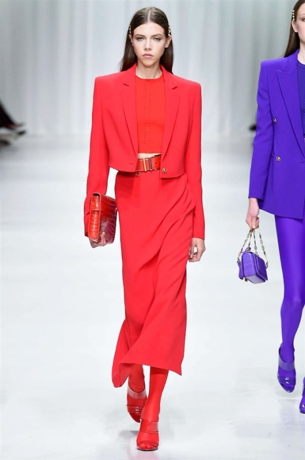 Tailleur Primavera/Estate 2018: i completi femminili più glamour [FOTO]